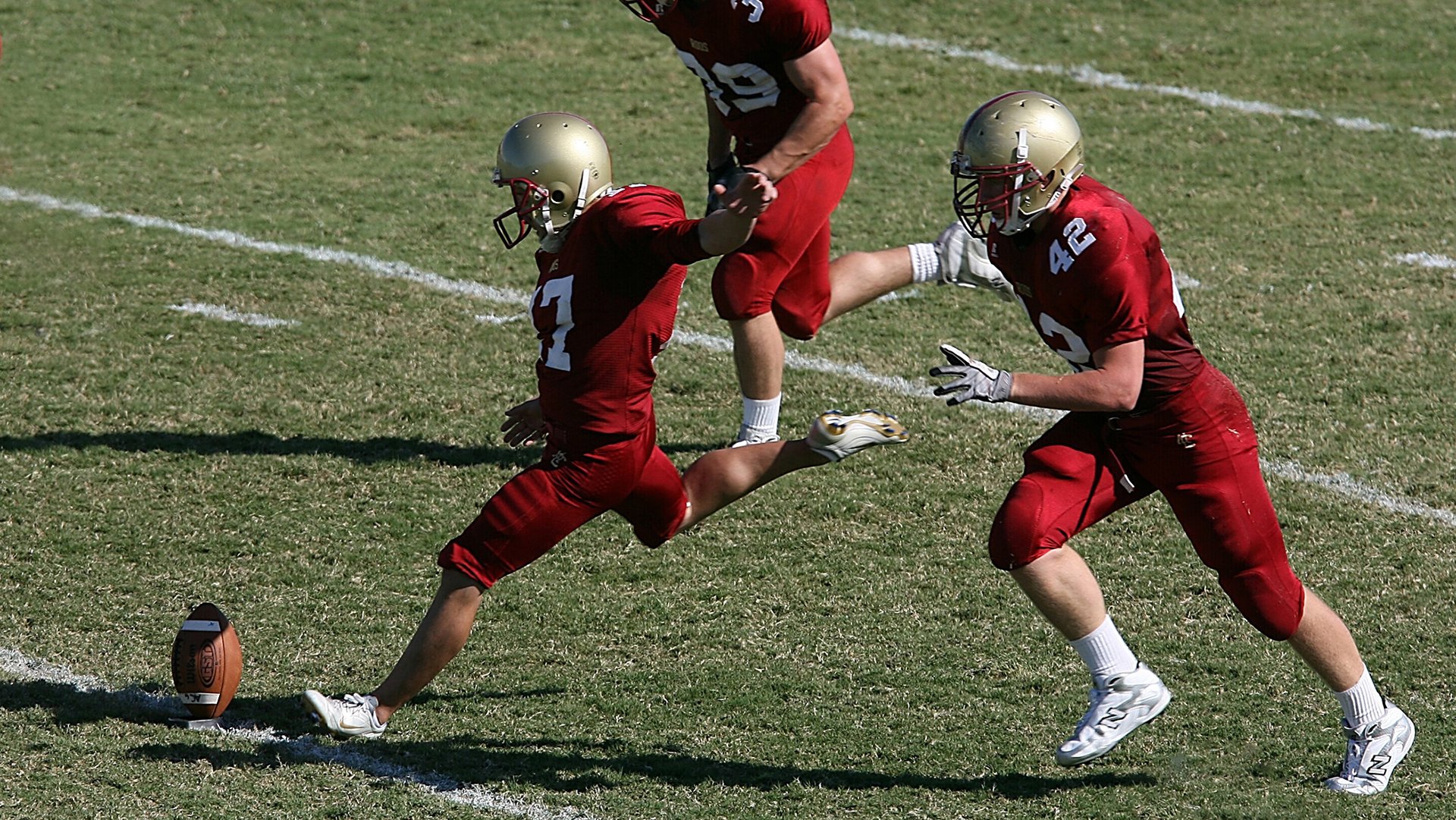 世界马拉松大满贯赛事之一成功举办，运动员创佳绩，世界马拉松大满贯官网